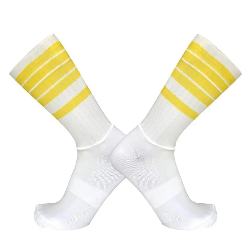 Anti Slip Silicone Summer Aero Socks Whiteline Cycling Socks Men Bicycle Sport Running Bike Socks Calcetines Ciclismo