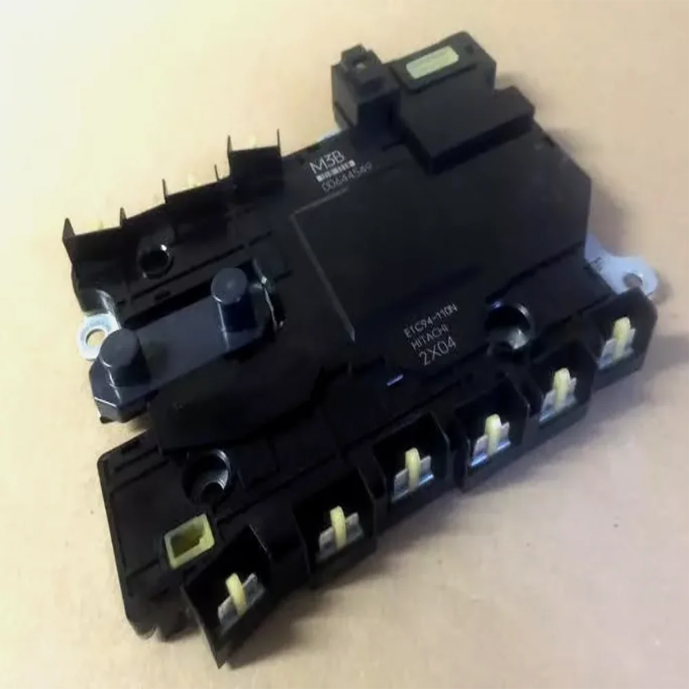 1pc Transmission TCM For INFINITI FX50 QX70 ETC94-100N RE5R05A Car Replacement Parts