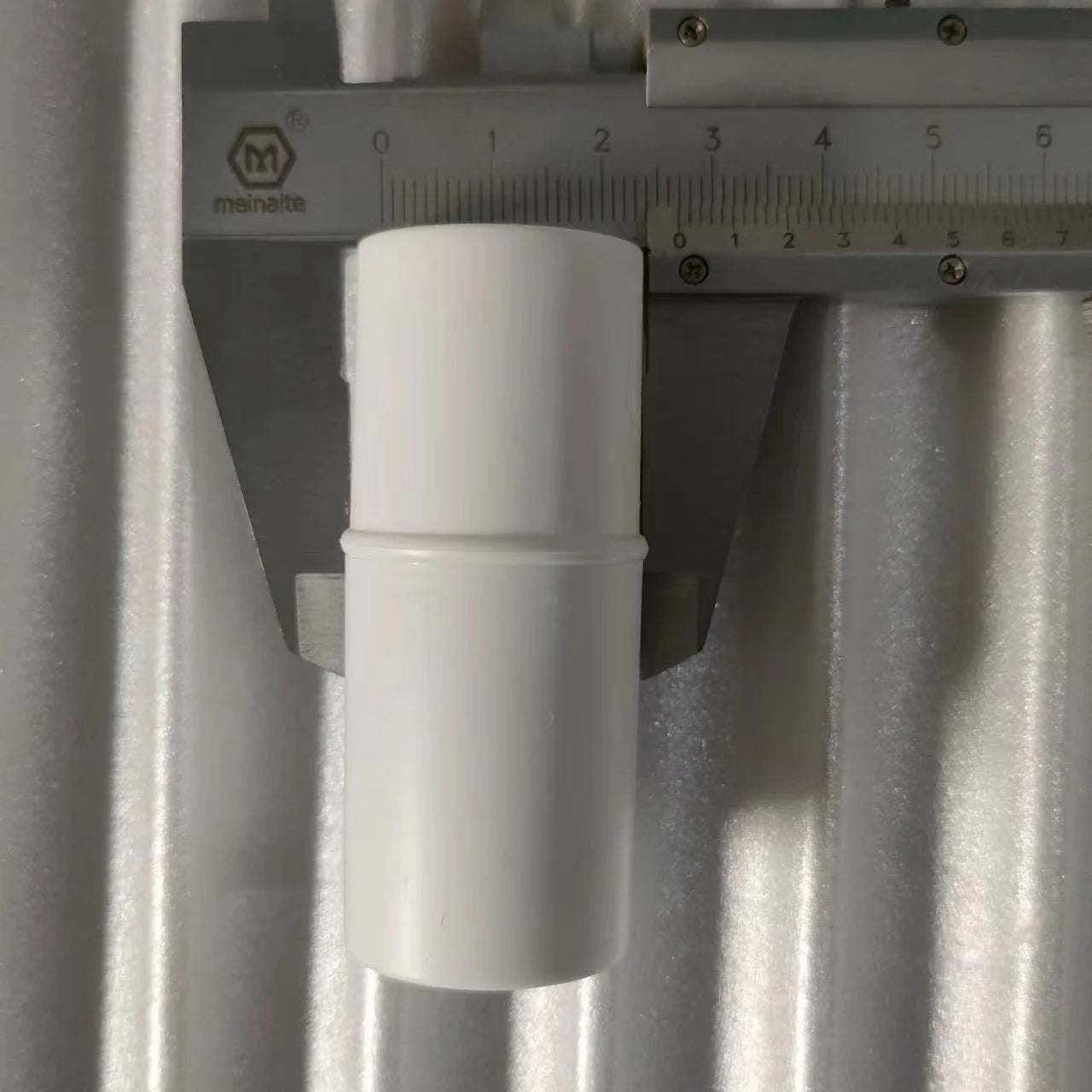 6g Cylinder Solid Deodorants Tubes Green Lip Balm Container Empty Lipstick Bottle Cleansing mask stick