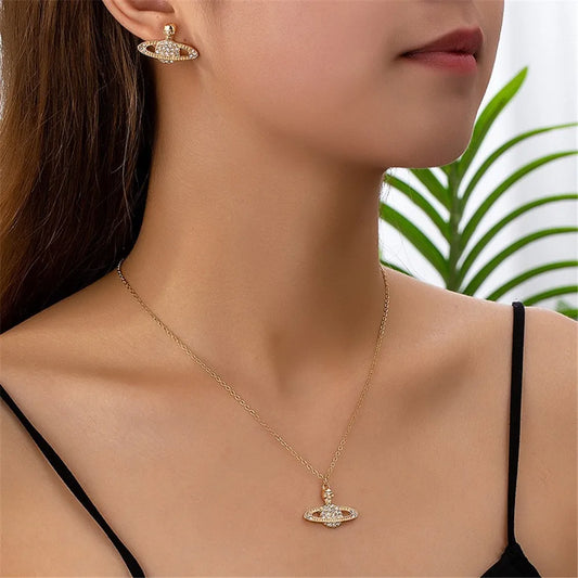 European and American Light Luxury, Niche Design Sense Metal Accessories, Fashionable and Elegant Women's Jewelry Accessories