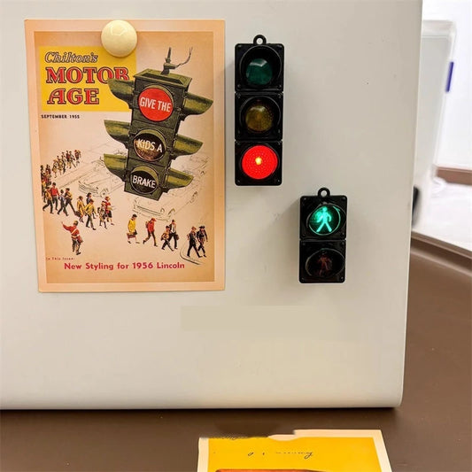 Miniature Simulation Traffic Light Fridge Magnet - Creative Home Decor Refrigerator Door Sticker With Lighting Feature