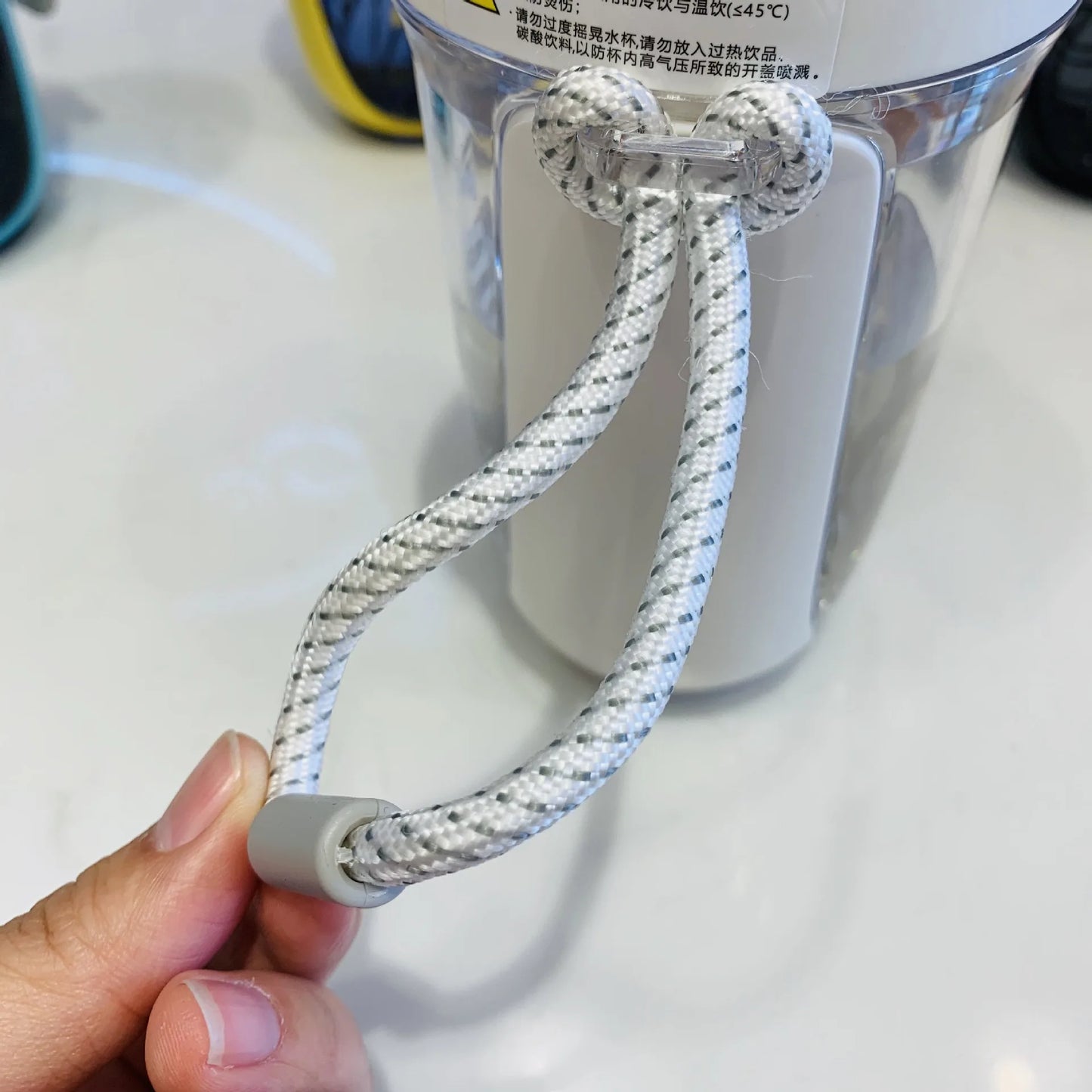 New Style 590ML Blender Shaker Bottle with Whisk Spring BPA Free Plastic Protein Shakes Leakproof for Powder Workout Gym Sport