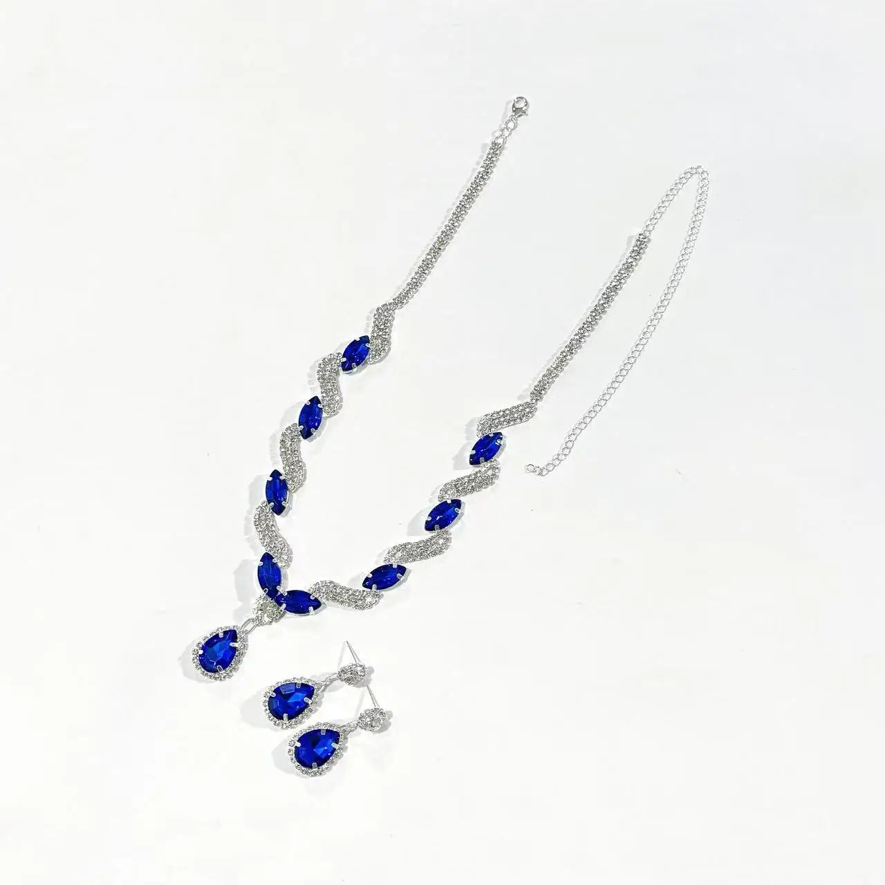 European and American 2-piece Bridal Jewelry Necklace Earrings Jewelry Set Banquet Dress Set Chain Fashion Versatile Accessories