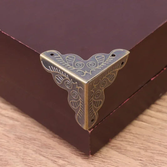 Wooden Box Corner Protector Metal Edge Corners Guard Cover with Screws DIY Wood Case Furniture Decorative Vintage Carved Corners