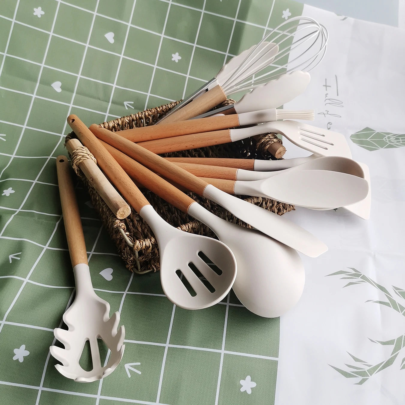 Kitchen Cooking Tool 12Pcs Food Grade Silicone Cookware Utensils Spatula Spoon with Wooden Handle,Kitchenware Gadgets Sets