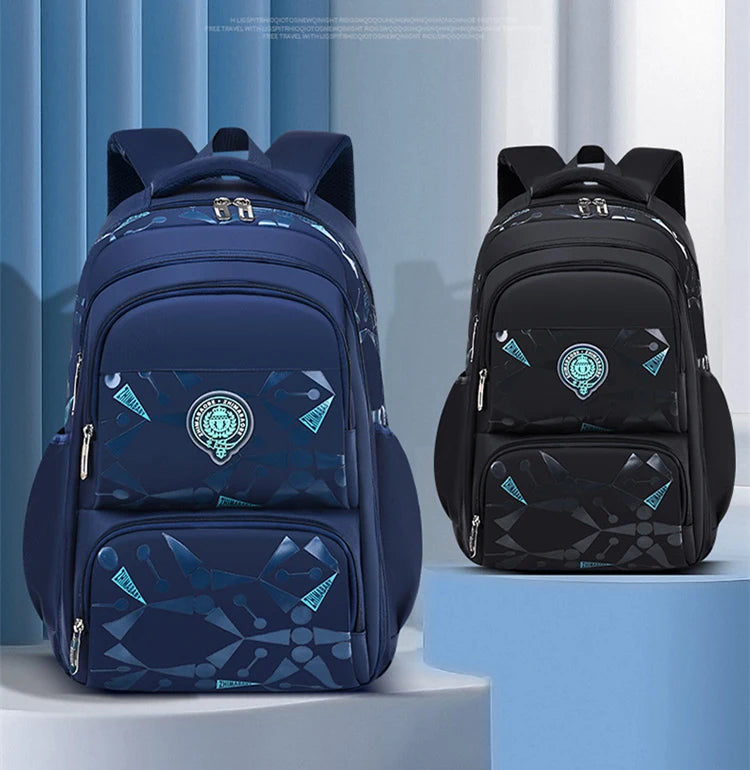 Primary School Backpacks Waterproof Children School Bags For Boys kids Travel Backpack  Orthopedic School bag Mochila Infantil