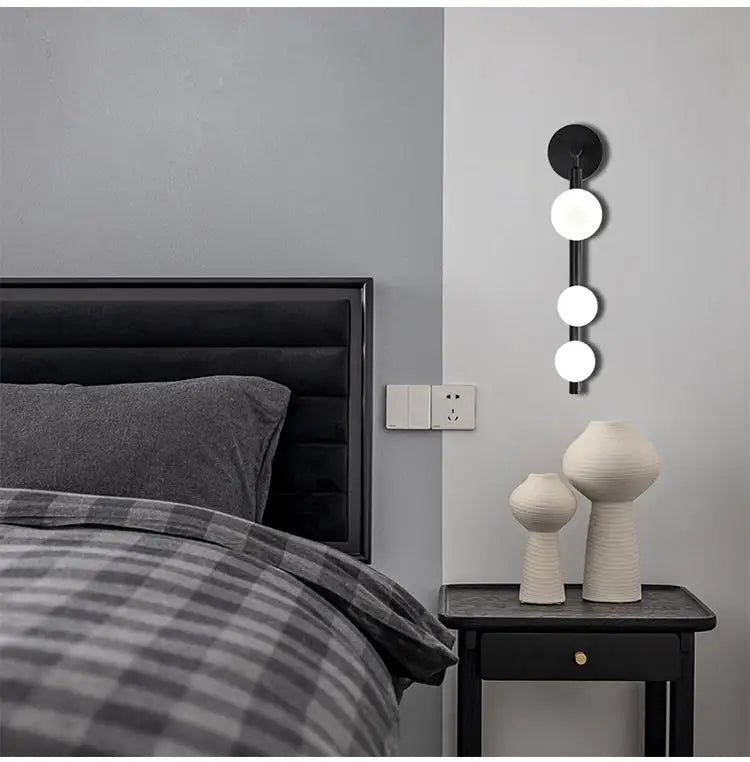 Modern ball wall lamp Decorative luxury wall light for Corridor TV Background Golden Black Mirror Vanity G9 bedside reading lamp