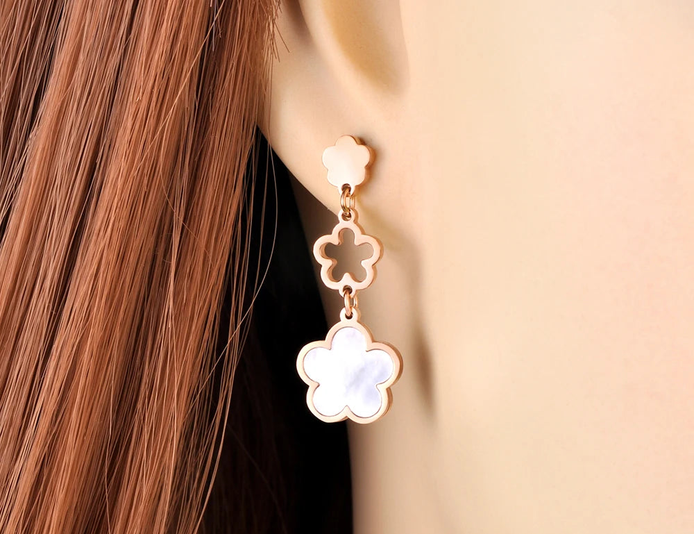 Trendy Stainless Steel White Shell Plum Flower Bohemia Party Earrings For Women Original Design Jewelry kolczyki