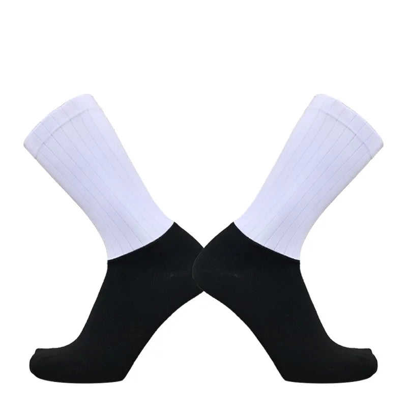 Anti Slip Silicone Summer Aero Socks Whiteline Cycling Socks Men Bicycle Sport Running Bike Socks Calcetines Ciclismo