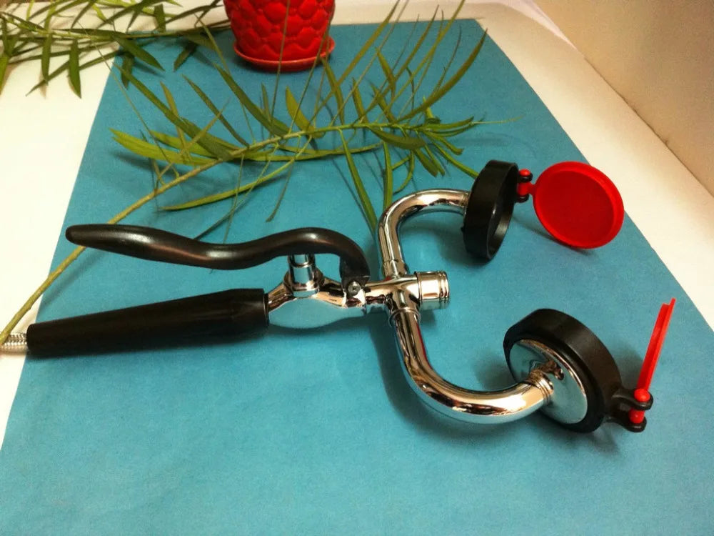 WJH0355A Eye Wash  Desktop mobile double mouth laboratory eyewash  with stainless steel hose.