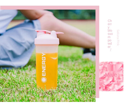 Portable Shaker Bottle with Stirring Ball, Perfect for Protein Shakes and Pre-Workout, Water Bottles without BPA, 500 ml, 700ml