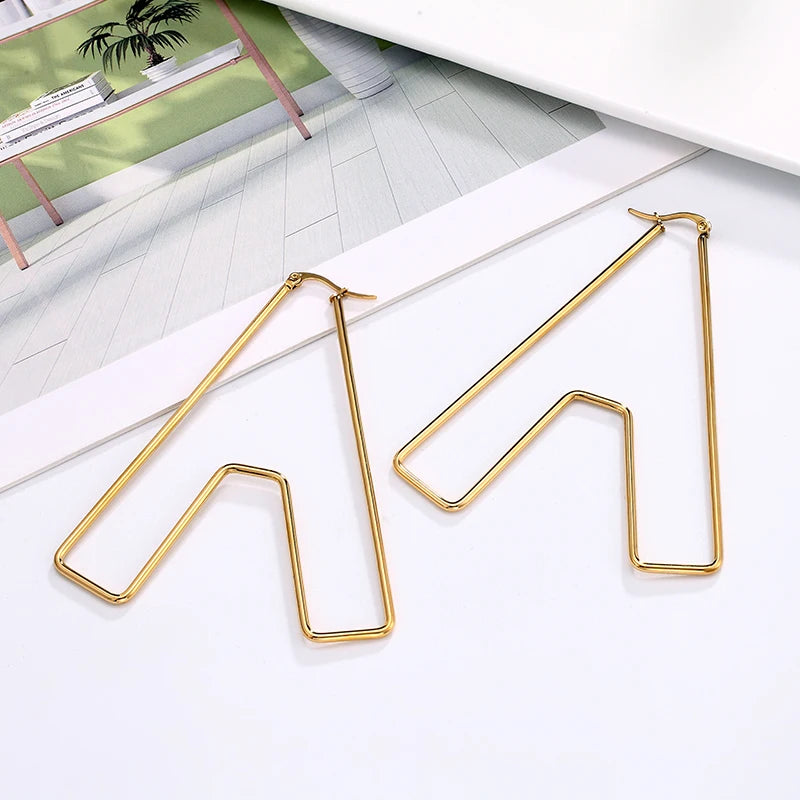Personality Letter Ear ring Stainless Steel feminine Hyperbolic Earrings Girls Earrings Exquisite Gifts Women‘s Ear Jewelry 2021
