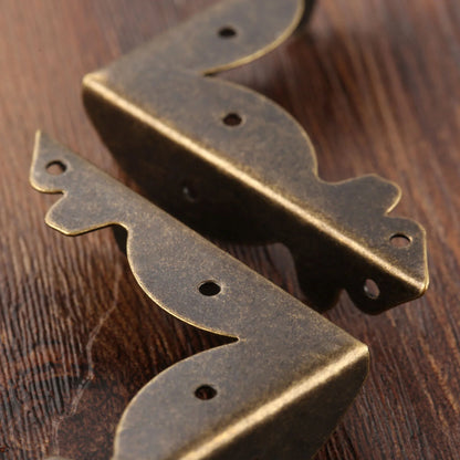 4pcs 46*46mm Antique Bronze Corner Protector Guard Metal Crafts Decorative Bracket For Furniture Hardware