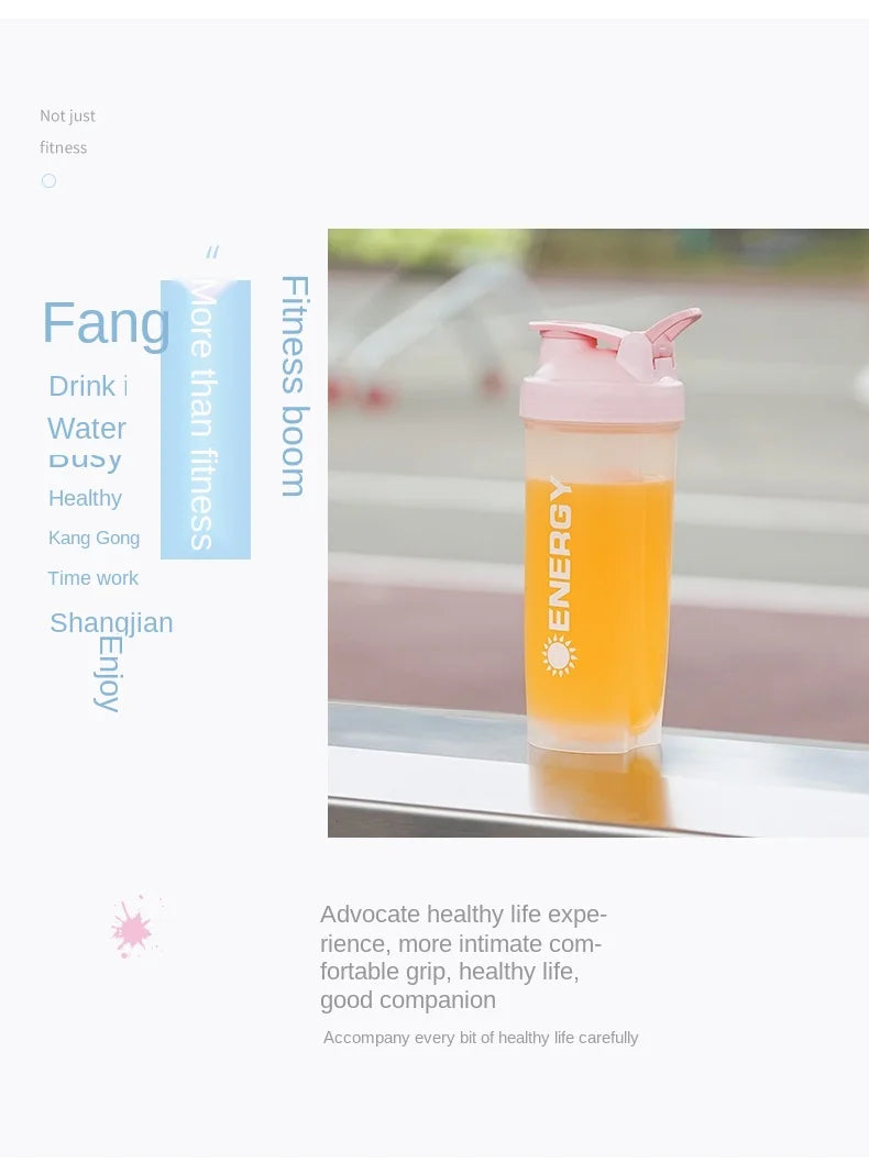 Portable Shaker Bottle with Stirring Ball, Perfect for Protein Shakes and Pre-Workout, Water Bottles without BPA, 500 ml, 700ml