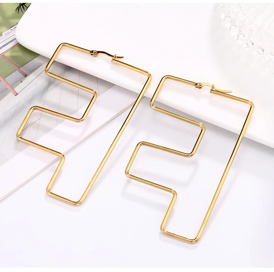 Personality Letter Ear ring Stainless Steel feminine Hyperbolic Earrings Girls Earrings Exquisite Gifts Women‘s Ear Jewelry 2021