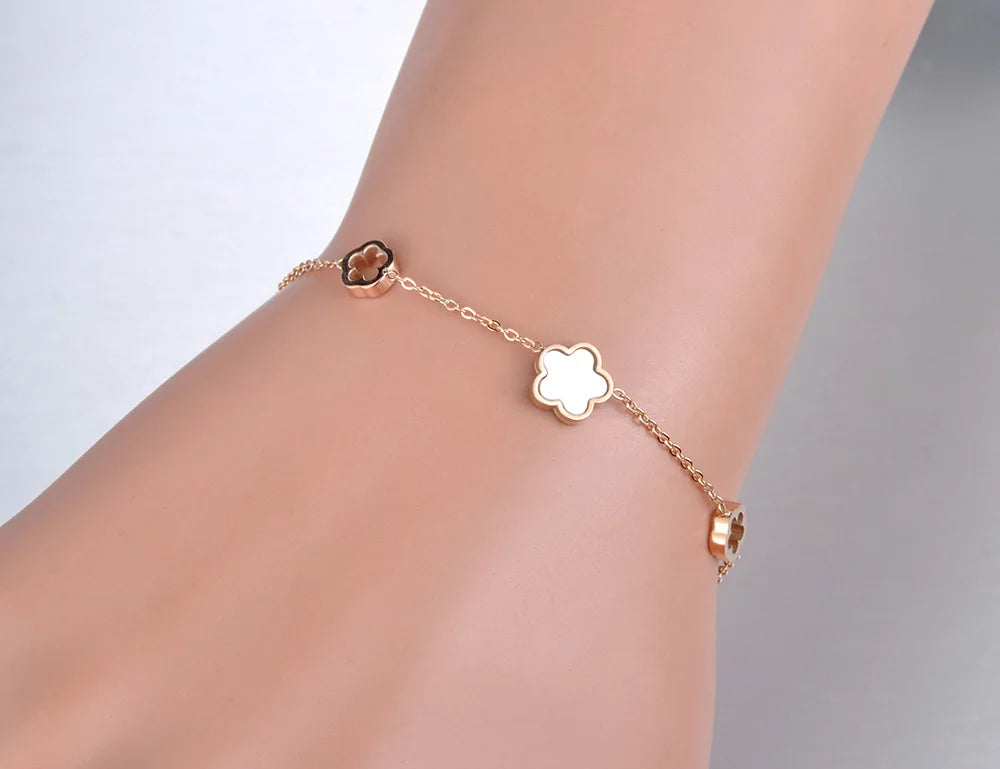 Trendy Stainless Steel White Shell Plum Flower Bohemia Party Earrings For Women Original Design Jewelry kolczyki