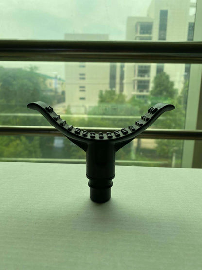 Muscle relaxer head vibrates to relax gun head massage gun fitting head