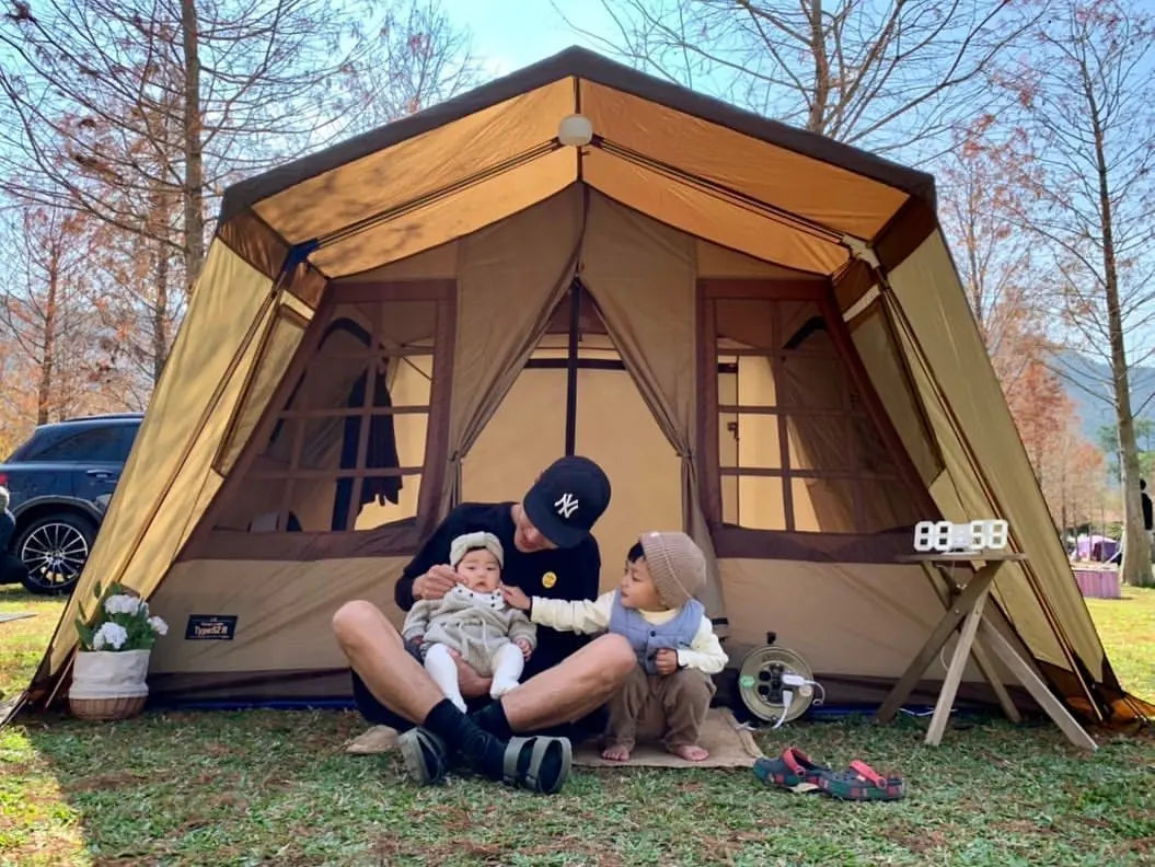 Multi Person Camping Cabin Outdoor Rain Proof Camping Luxury Villa Camp Large Tent