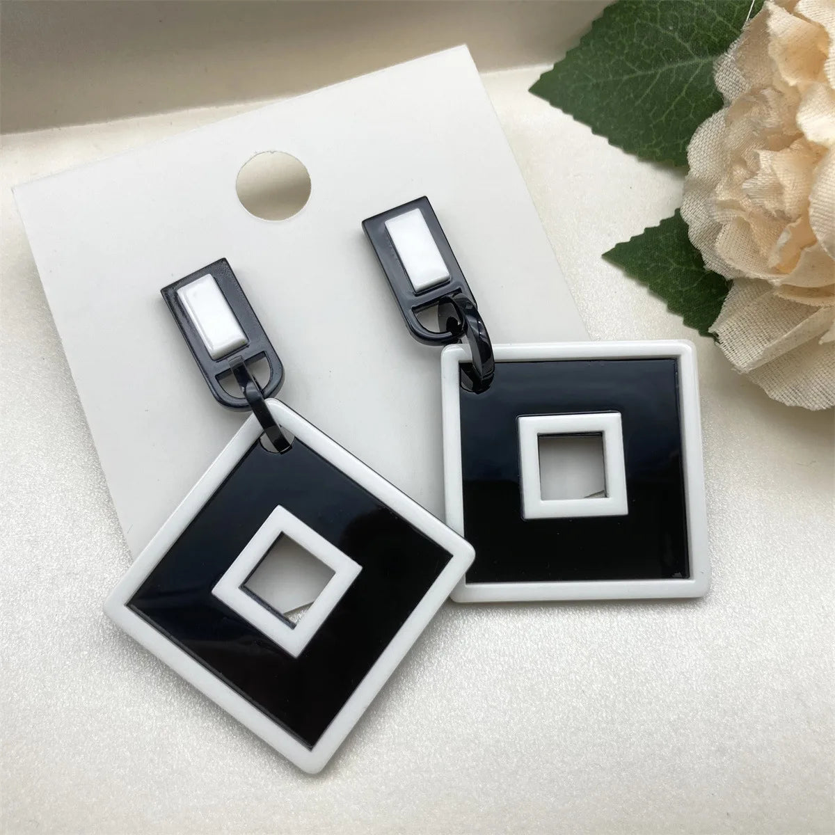 Popular Black White Contrast Bohemian Earrings Add Subtraction Multiplication Division Academy Student Teacher Acrylic Earrings