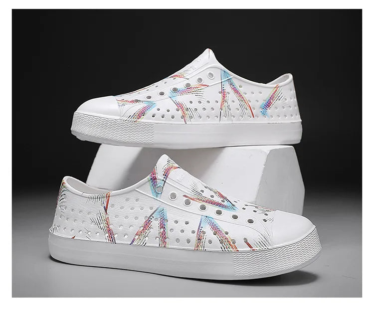 Kid Boy Girl Garden Cave Shoe Child Sandal Women Garden Sandals Graffiti Diy Casual Outdoor EVA Beach Summer Sandal Holey Shoes