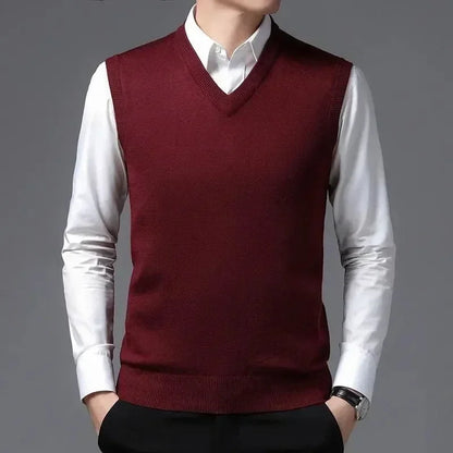 2025 New Men's Autumn High-end Sweater Vest V-neck Warm Knit Sleeveness Tank  Mens Clothes Pullover Tops