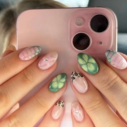 24pcs White Flower Fake Nail Tips Ins Yellow Pink Blush False Nails Wearable Full Cover European Almond Shaped Press on Nails