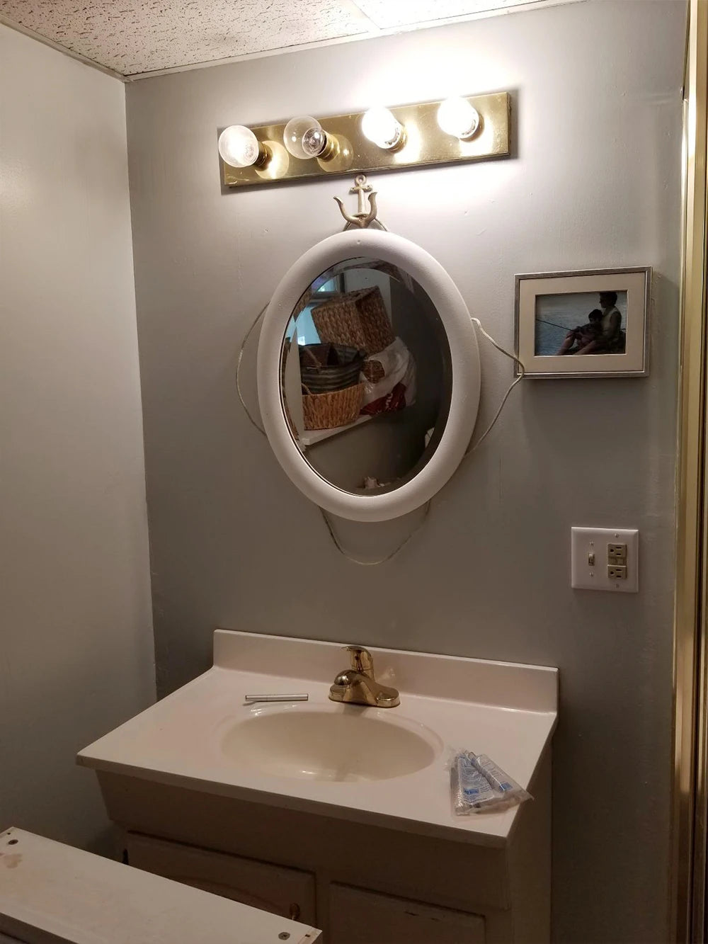 Cast Iron Nautical Anchor Wall Hooks Coastal Theme Decorative Hooks Towel Hanger Jacket Holder Unique Key Hooks Backpack Racks