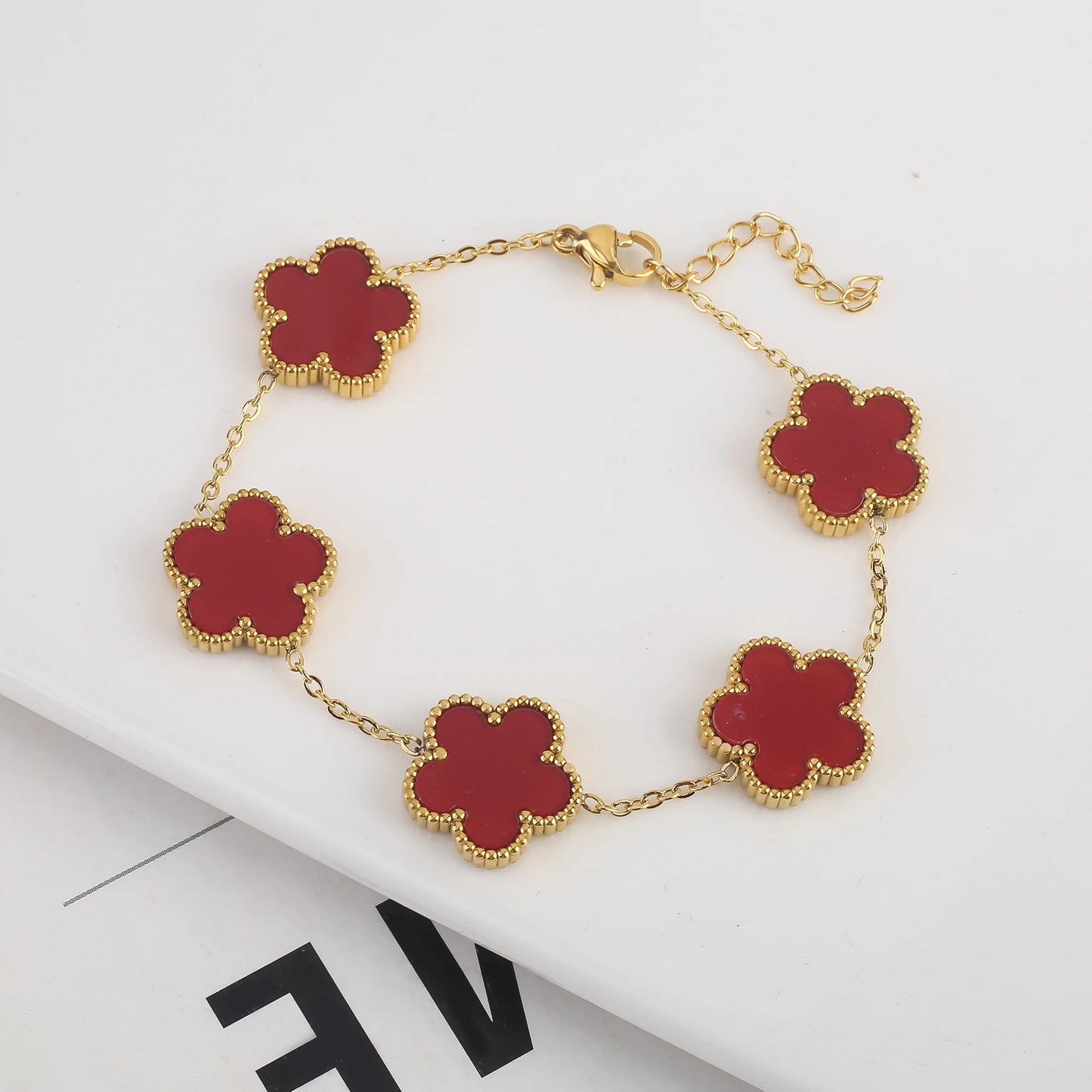 High Quality Hot Selling Plum Blossom Plant Five Leaf Flower Sweater Chain Bracelet Necklace Jewelry Set Stainless Steel Women's
