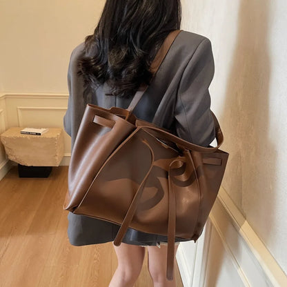 Big Shoulder Hand Commuting Bags for Women Large Capacity Drawstring Bucket Shopping Totes Top-Handle Bag 2025 Latest Handbags