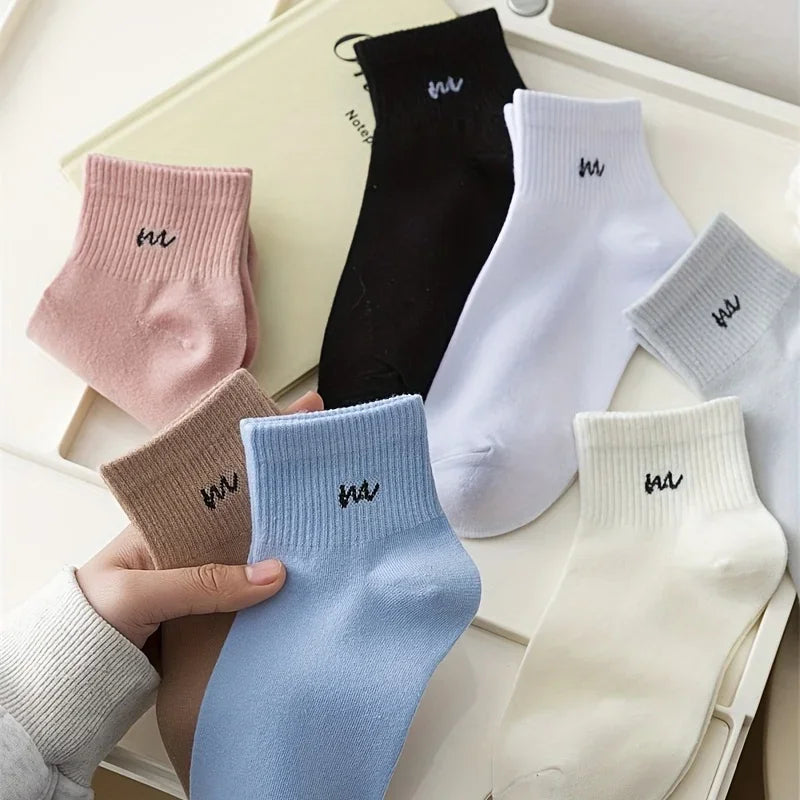 5 pairs of short sports socks for one sale, comfortable and breathable short socks sock