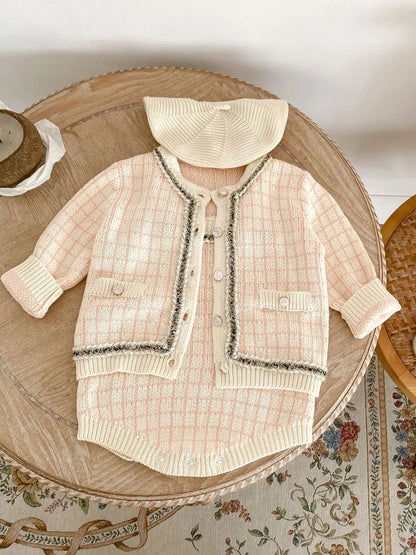 New autumn clothing for babies aged 0-3, featuring a plaid small fragrant style long sleeved sweater and jumpsuit