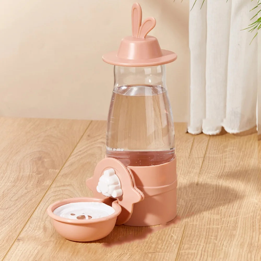 Leakproof Pet Water Dispenser Anti-Splash Hanging Design Rabbit Drinking Bowl No Spill 600ml Automatic Water Feeder