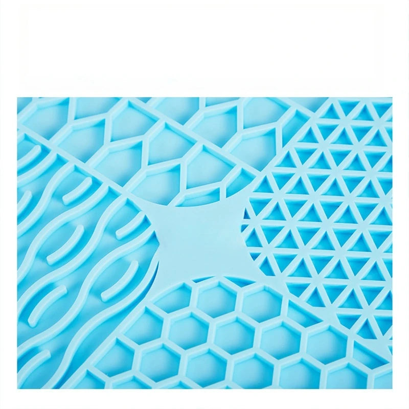 Pet Licking Tray Cats and Dogs Slow Food Licking Tray Anti-choking Food Grade Silicone Sucker Pet Suppliespet Suppl Item Type