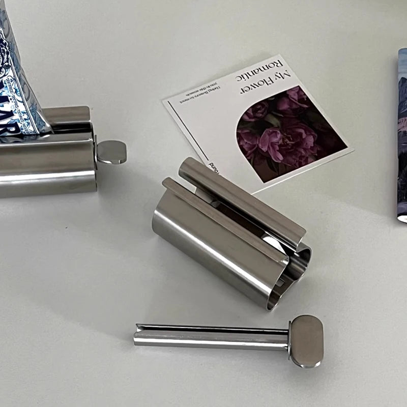 Stainless Steel Toothpaste Squeezers Manual Metal Toothpaste Dispenser Face Creams Rolling Press Bathroom Accessories