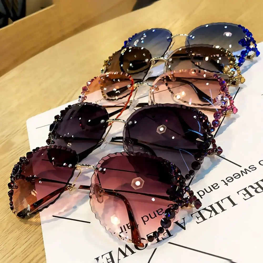 Rhinestone Decoration Retro Sunglasses Sun-Protective Korean Driving Glasses Travel Accessories Frameless Eyewear