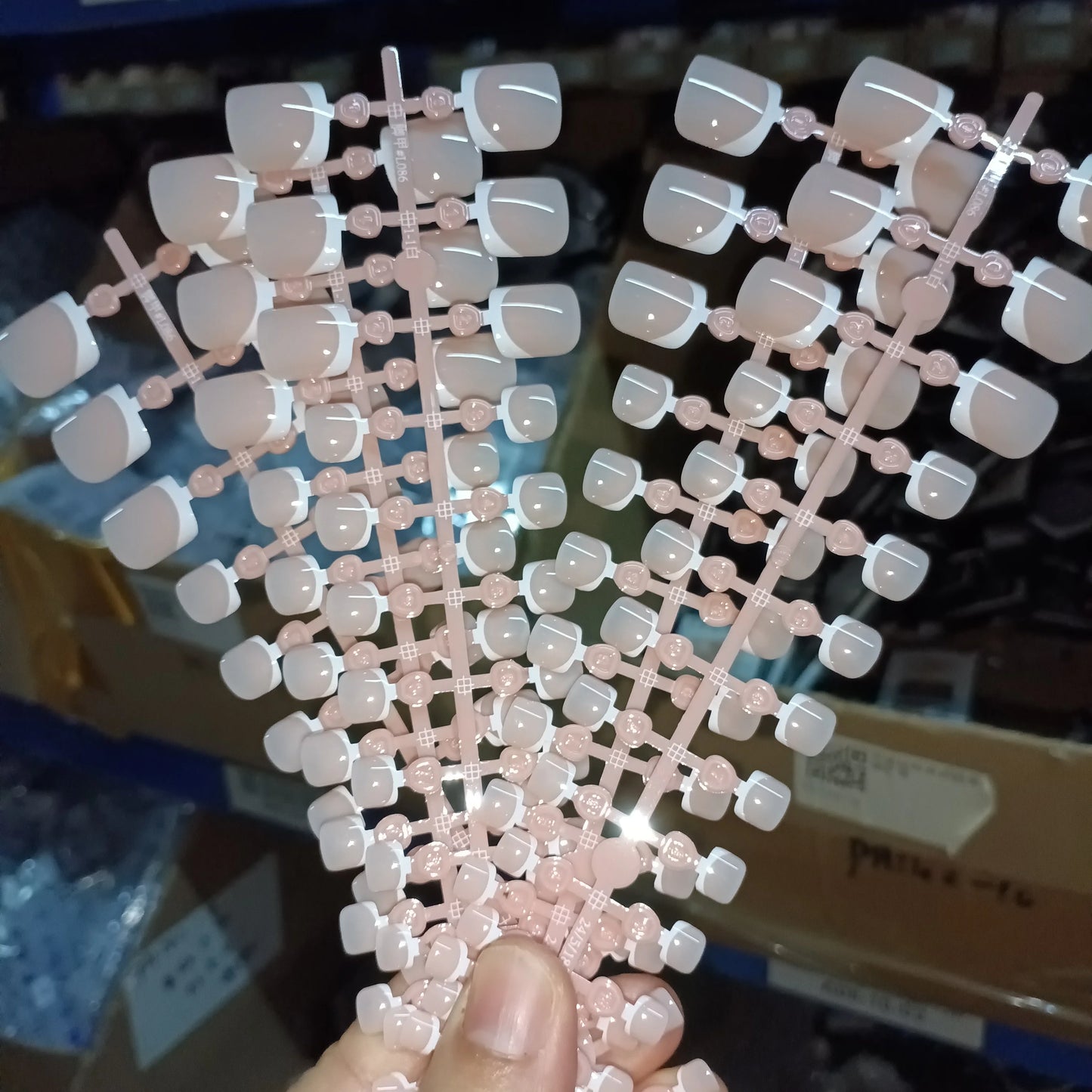 120pcs Square ToeNail Tips - Short French Tip Press On Toenails Pink Soft Gel Toe Nail Tips Full Cover Fake Toe Nail Extensions