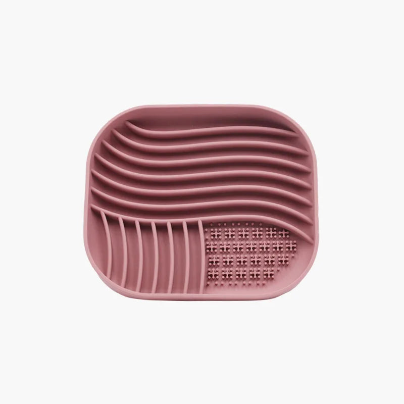 Silicone Pet Licking Mat Multifunctional Pet Food Bowl Cat and Dog Meal Basin Mat with Suction Cup Slow Feeding Placemat