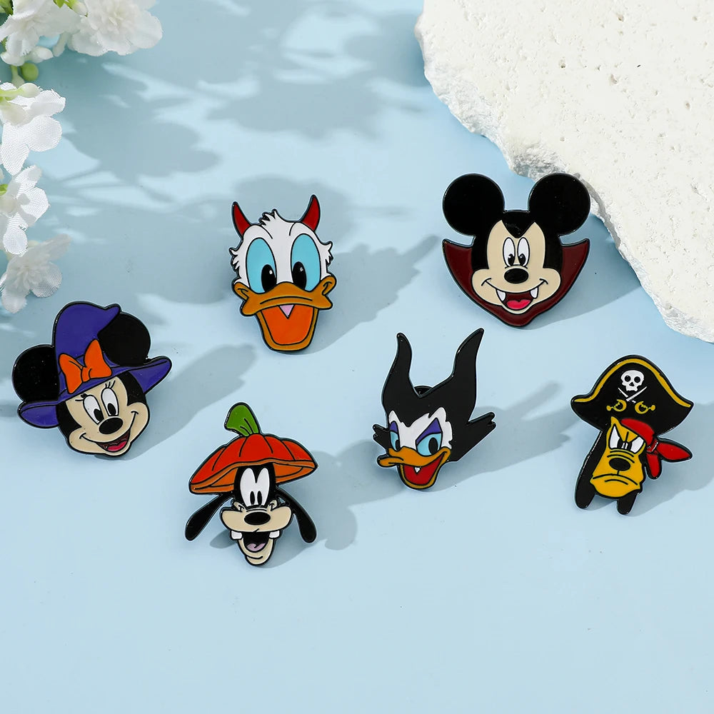 6 Pcs Cartoon cartoon character Mickey Brooch Halloween Mickey Mouse Donald Duck Metal badge Alloy drip pin accessories