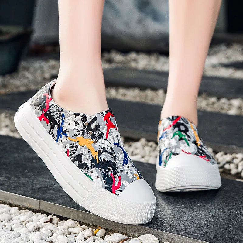 Summer Women Beach Sandal EVA External Wear Cave Sandal Big Kid Casual Shoe Heightening Sandal Thick Bottom Hole Garden Shoe