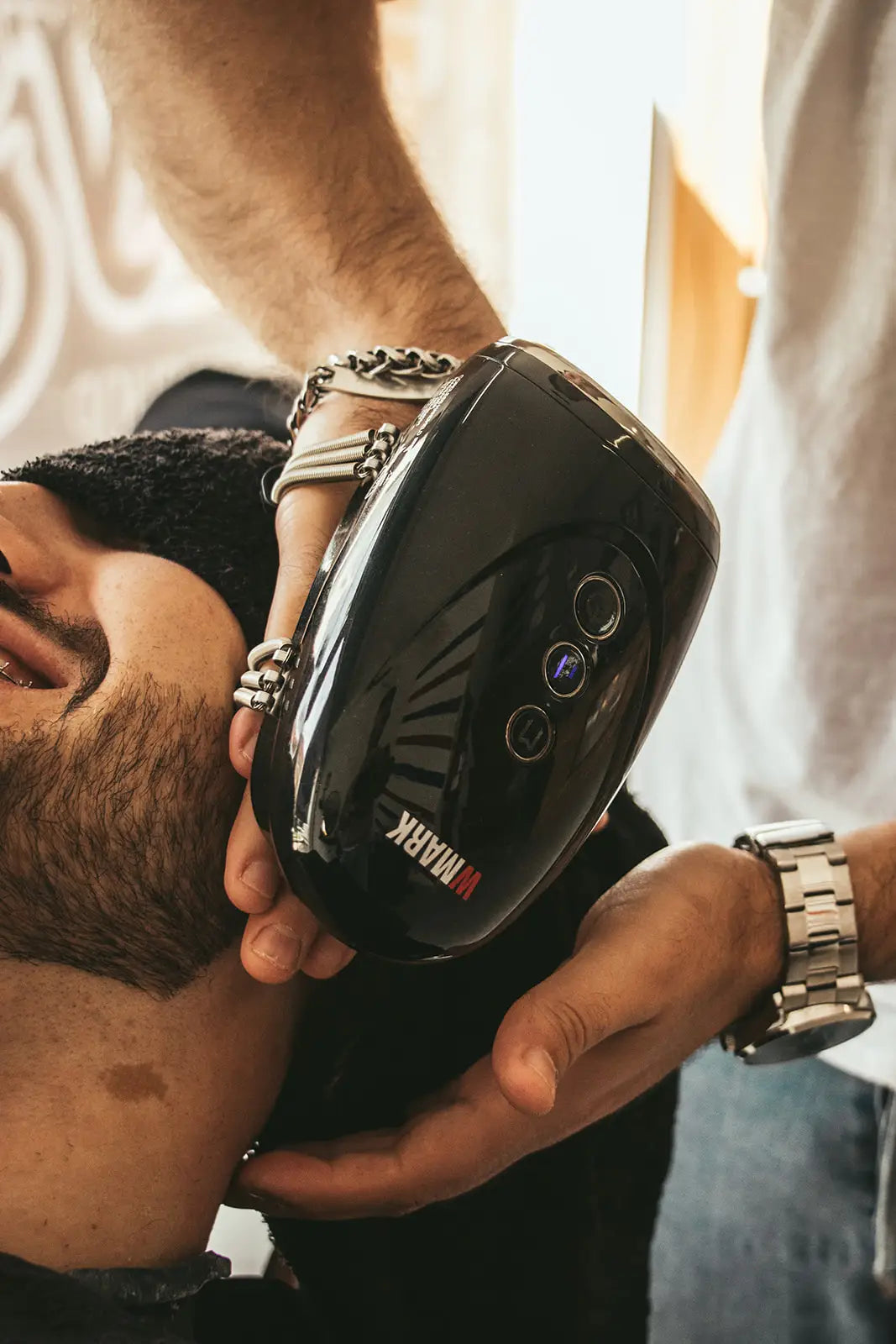 WMARK NS-001 Barber Massager cordless handheld