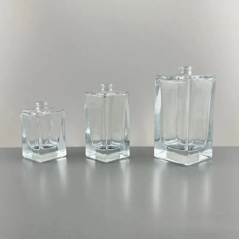 Perfume Container Bottle Cosmetics Bottled Crystal White Glass Bottles and Finely Sprayed in Bottles Perfumes