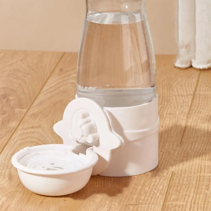 Leakproof Pet Water Dispenser Anti-Splash Hanging Design Rabbit Drinking Bowl No Spill 600ml Automatic Water Feeder