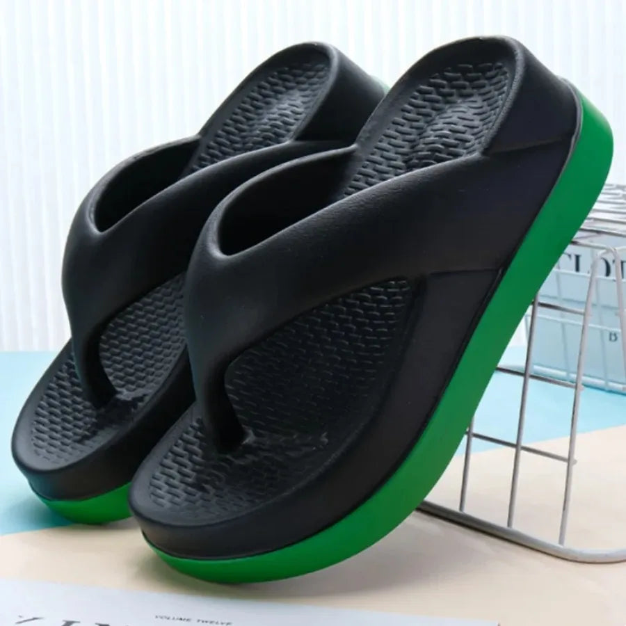 Woman flip flops Popular Design Shoes 2024 trend Casual Platform Sandals non-slip Outdoor slipper