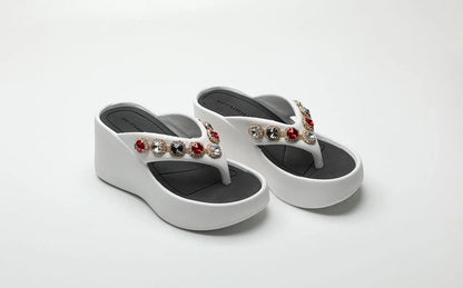 Woman Slippers Flip Flops Slides on Beach Sandals Waterproof Stylish Shoes for Women Top Designs Shoe Clappers Summer Sale