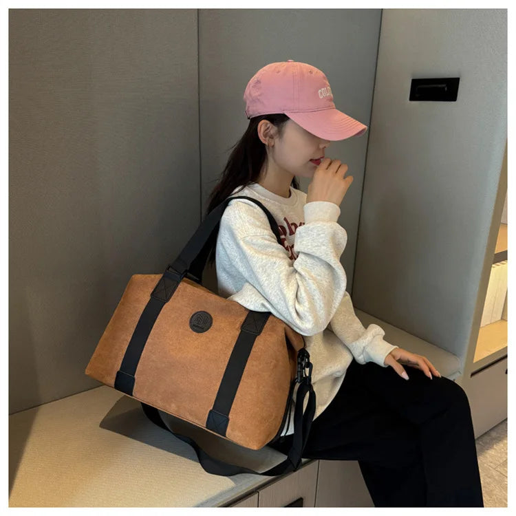 Men's Large Capacity Fashionable Short Distance Travel Totes New Suede Travel Handbag Women's Portable Sports and Fitness Bag