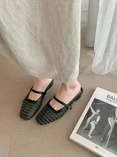 Fashionable slippers, women's hollow toe half-slippers, 2025 summer new square-toed low-heel comfortable women's shoes