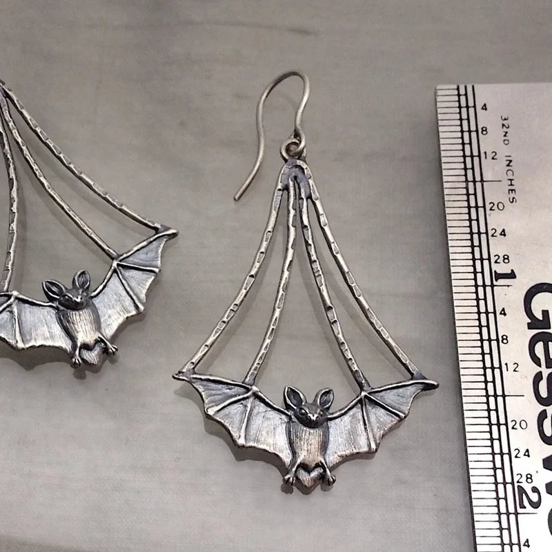 Vintage Metal Artisan Carved Bat Earrings Women's Simple Hip Hop Hook Drop Earrings