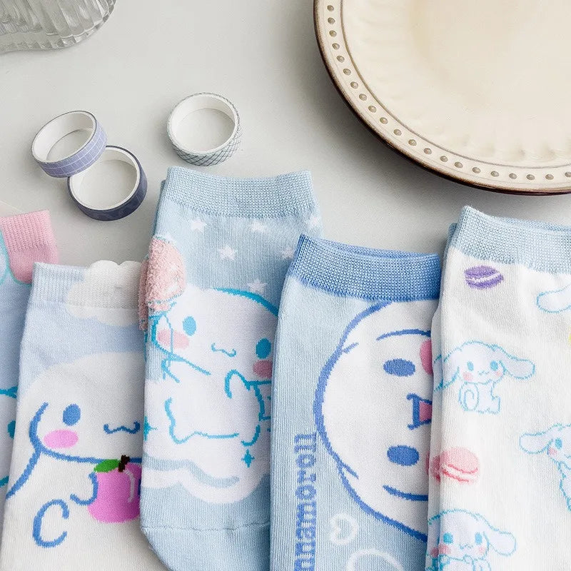 Sanrio's Innovative and Cute Women's Cartoon Short Socks Are High-Quality Comfortable Soft and Breathable Gift Socks