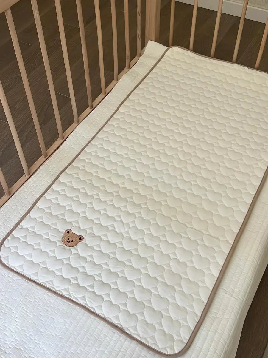 1 piece of beige baby waterproof mattress breathable diaper pad suitable for daily use in spring, summer, autumn and winter