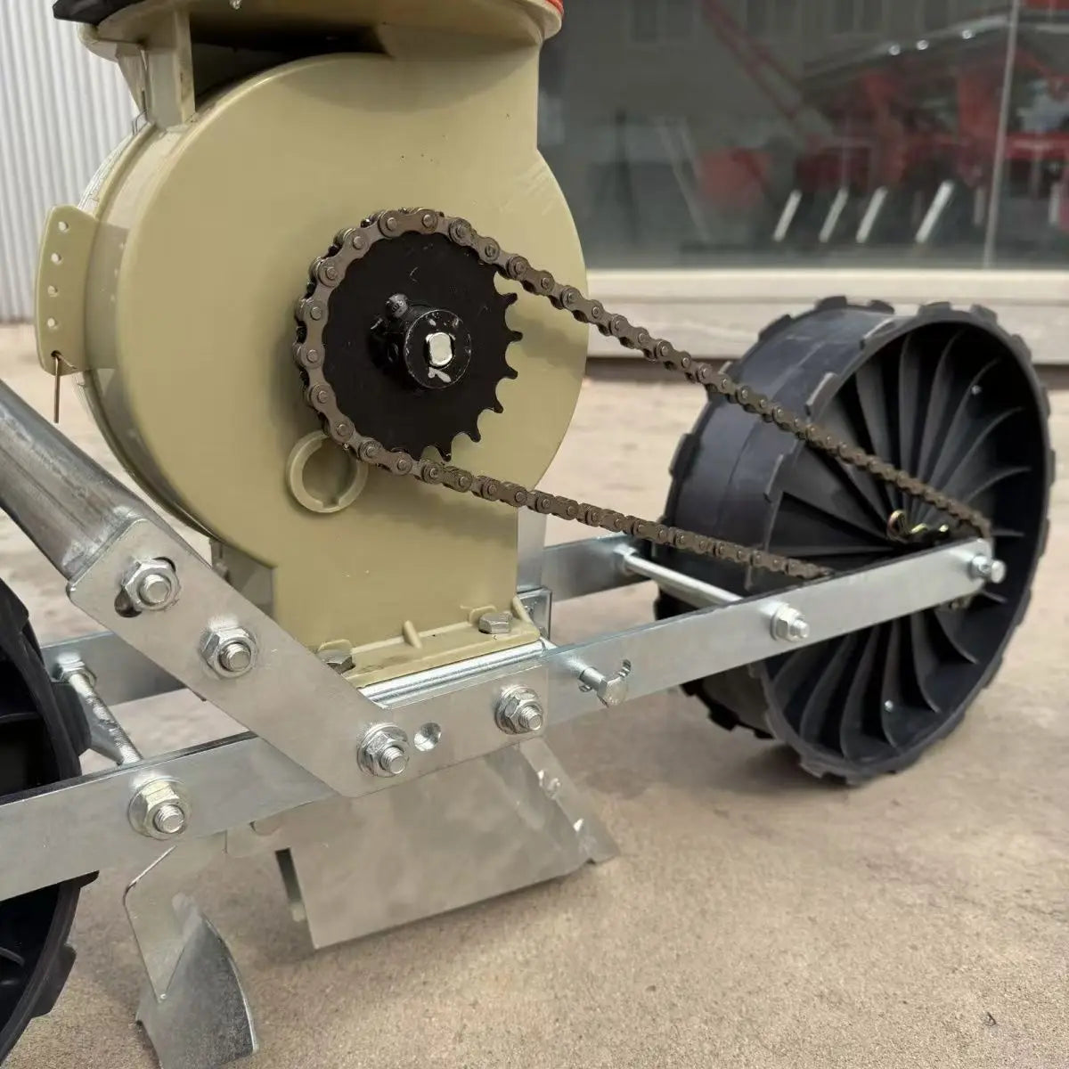 2025 Hand Push Multifunctional Corn Peanut Soybean Precision Planter Fertilizer